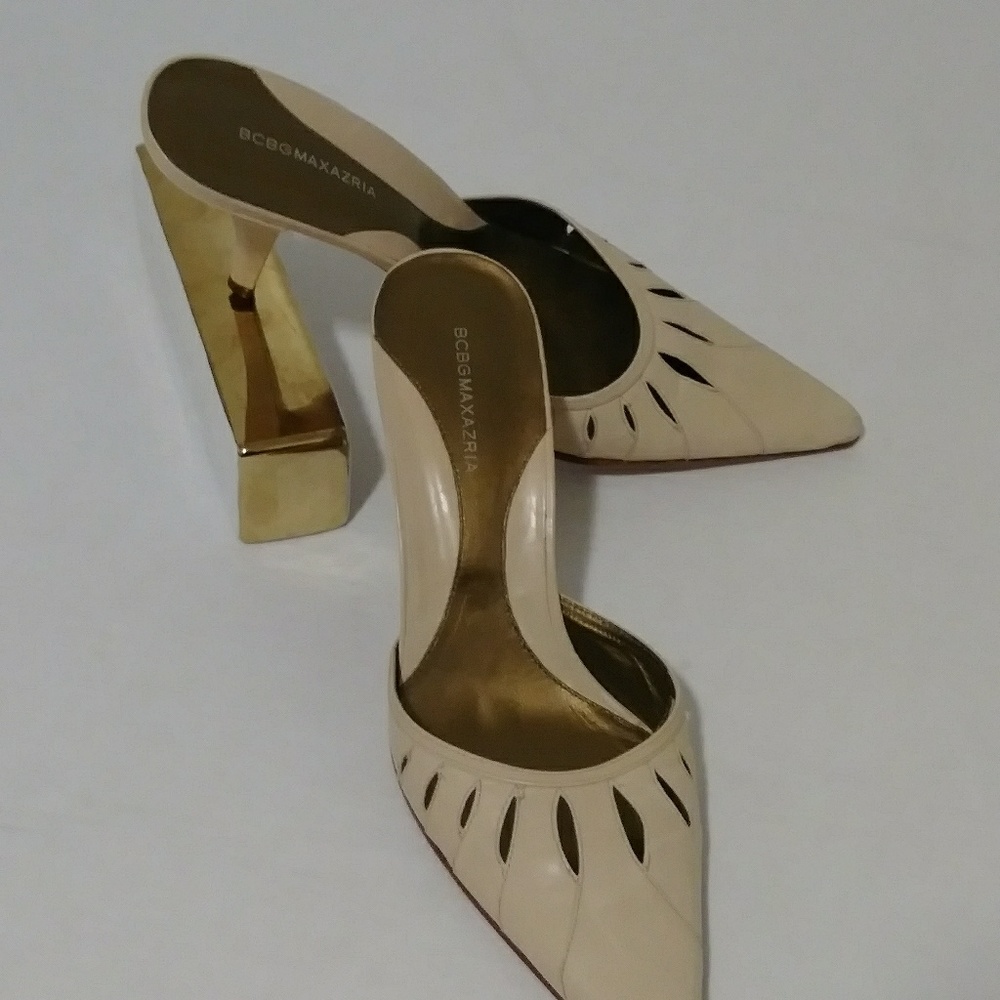 BCBG Maxaria